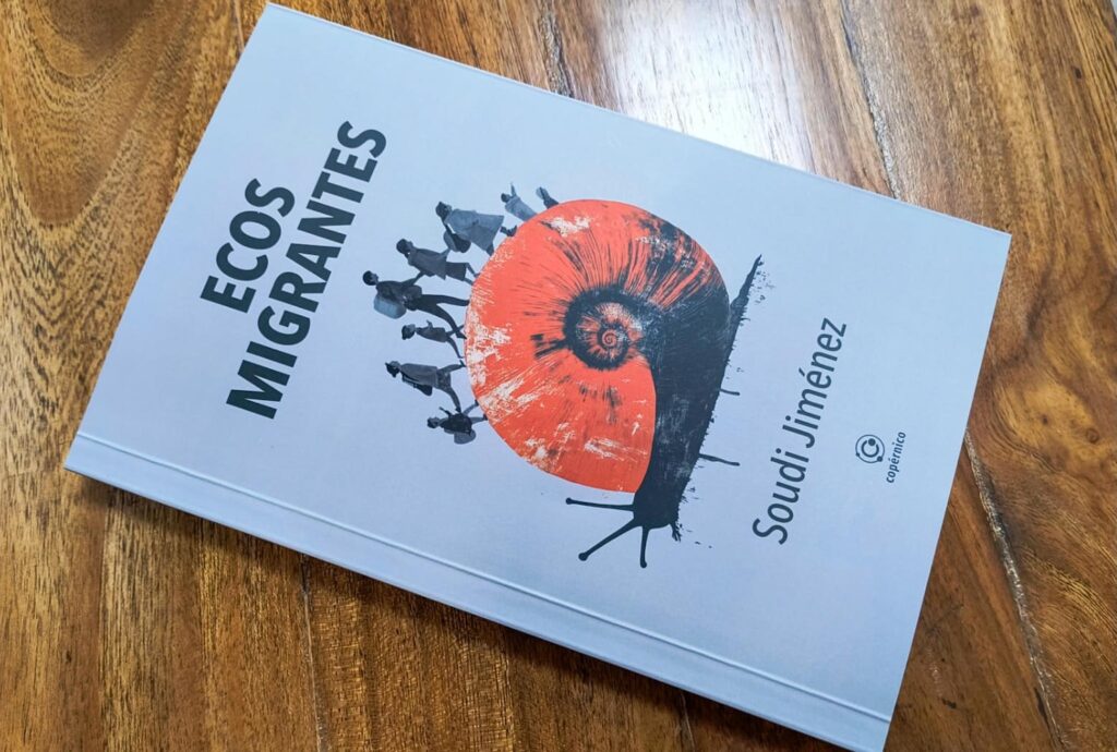 Con su libro Ecos Migrantes, el periodista salvadoreño Soudi Jiménez, radicado en Estados Unidos, lega al mundo una visión humana, de lucha y esperanza sobre el fenómeno de la migración hacia esa nación, en contraste con los estereotipos estigmatizantes que predominan actualmente. 